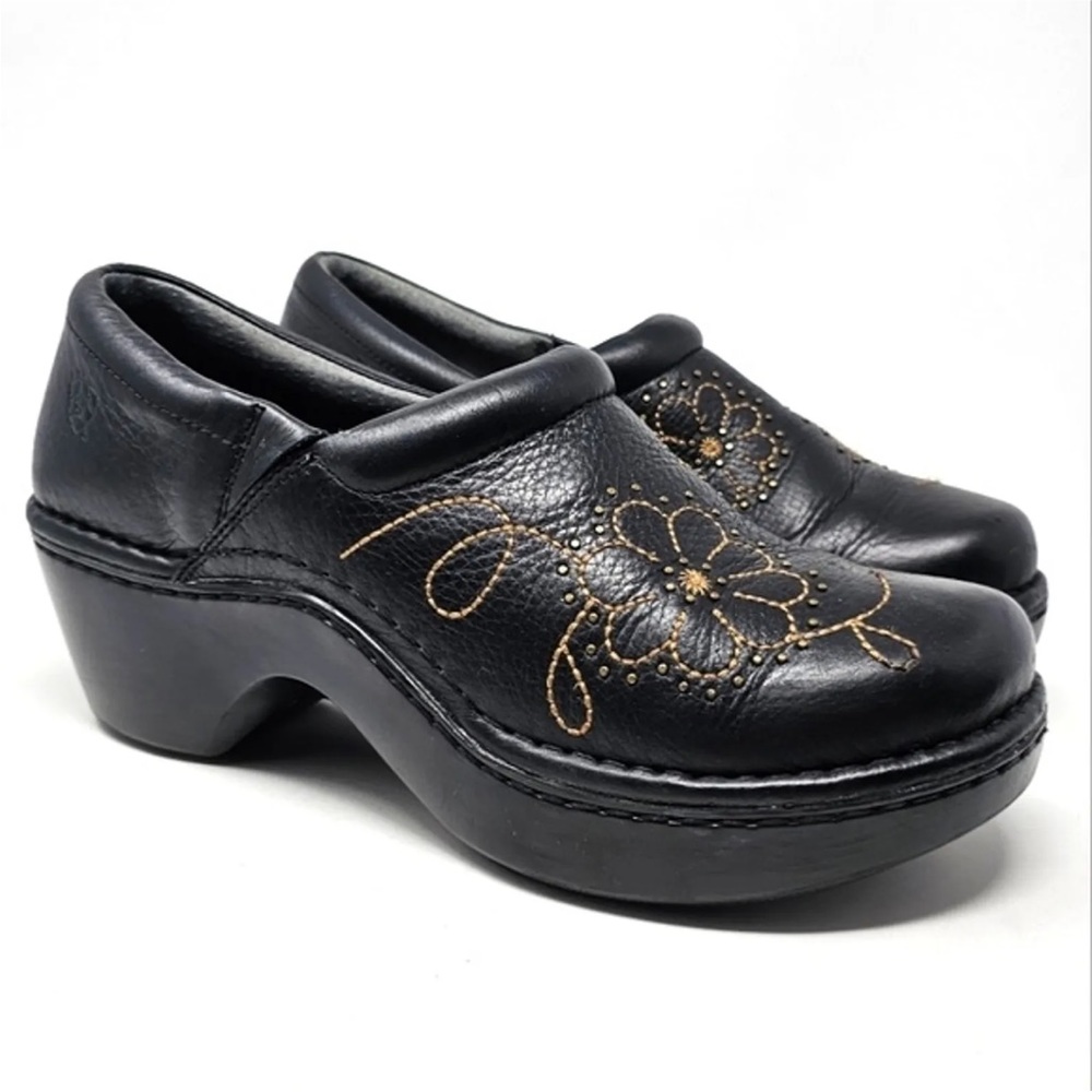 ARIAT Jasmine floral detail black leather clogs ATS 10 western casual feminine